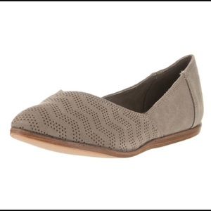 TOMS Jutti flat desert taupe suede shoes size 8